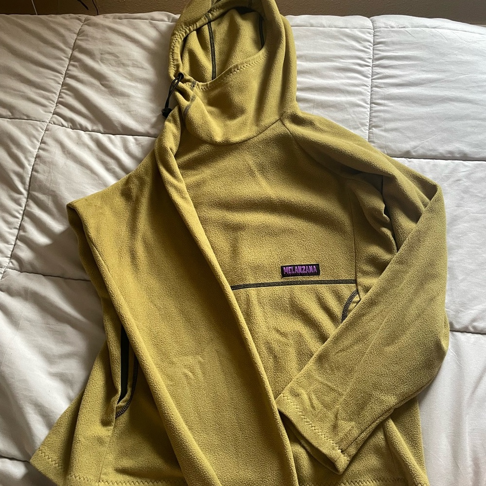 Melanzana Fleece Pullover